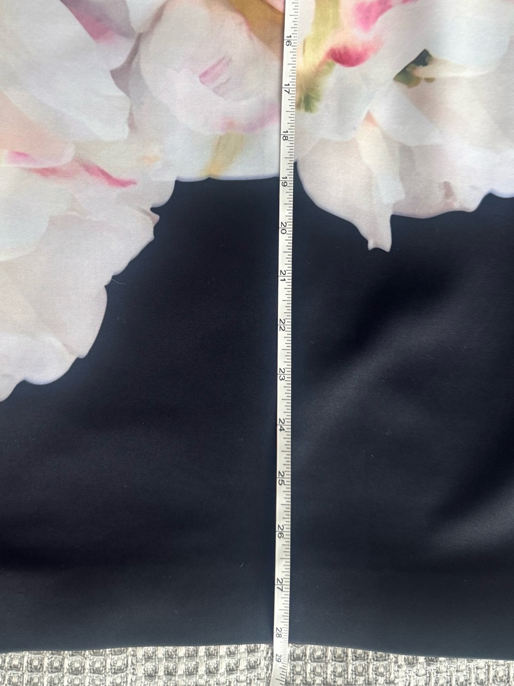 Ted Baker Floral Pencil Skirt in Burgundy, Black and White - Picture 7 of 8